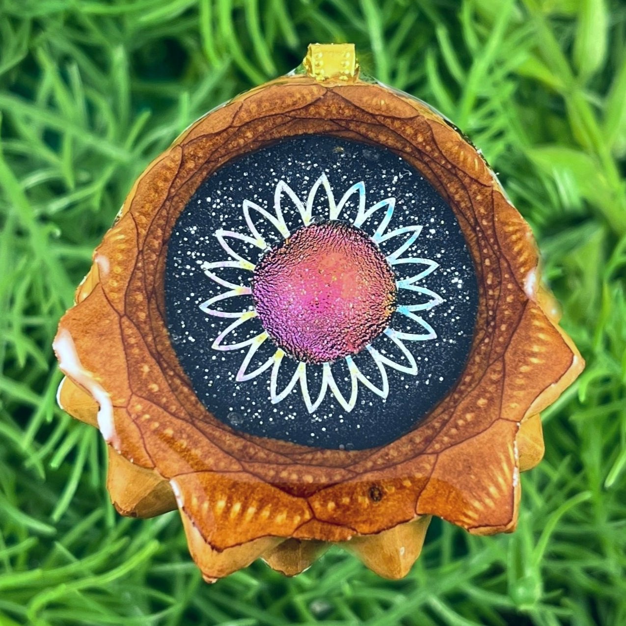 Supernova with Dichroic Glass & Sunflower