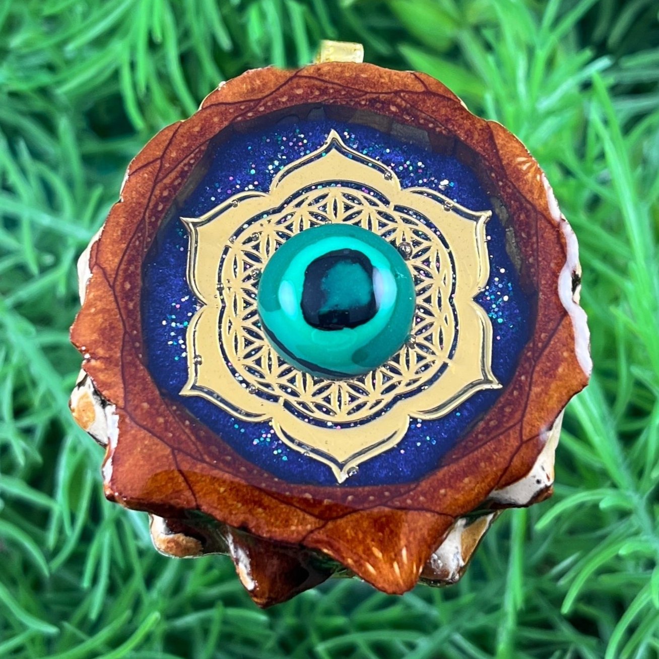 Supernova with Malachite & Mandala