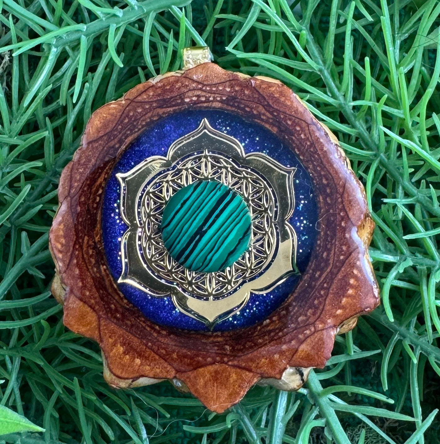 Supernova with Malachite & Mandala