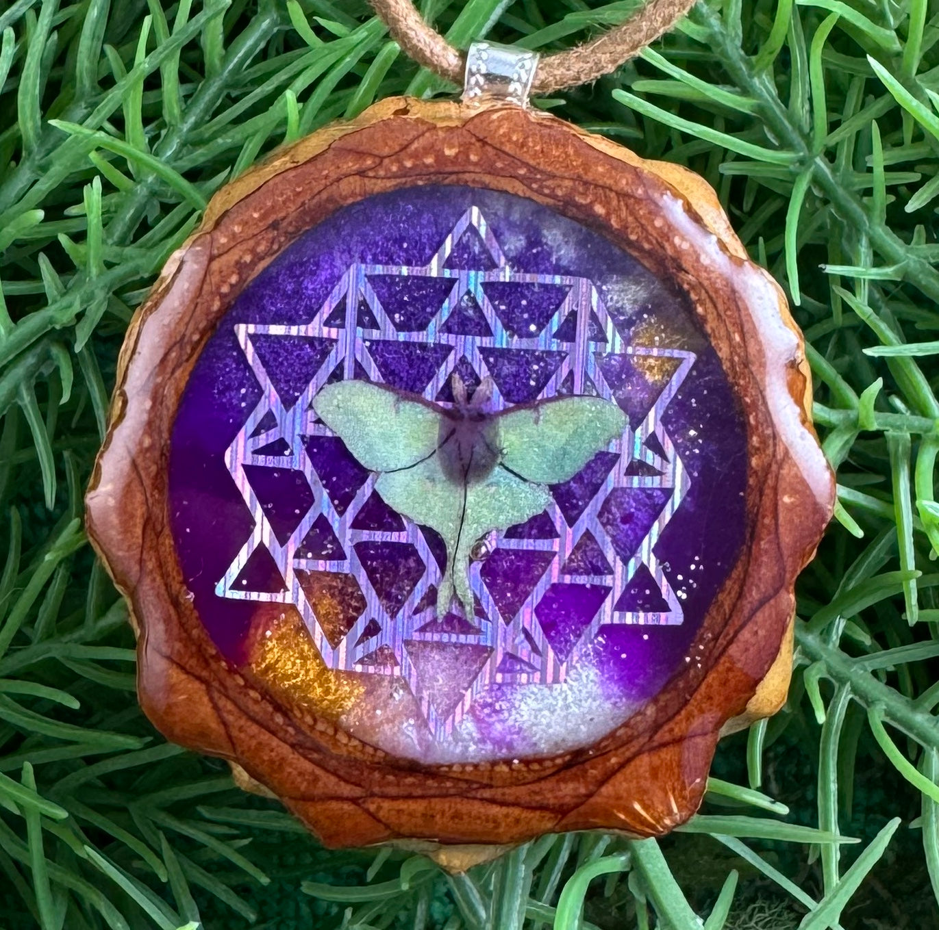 UV Reactive Purple Haze with 64 Star Tetrahedron & Luna Moth