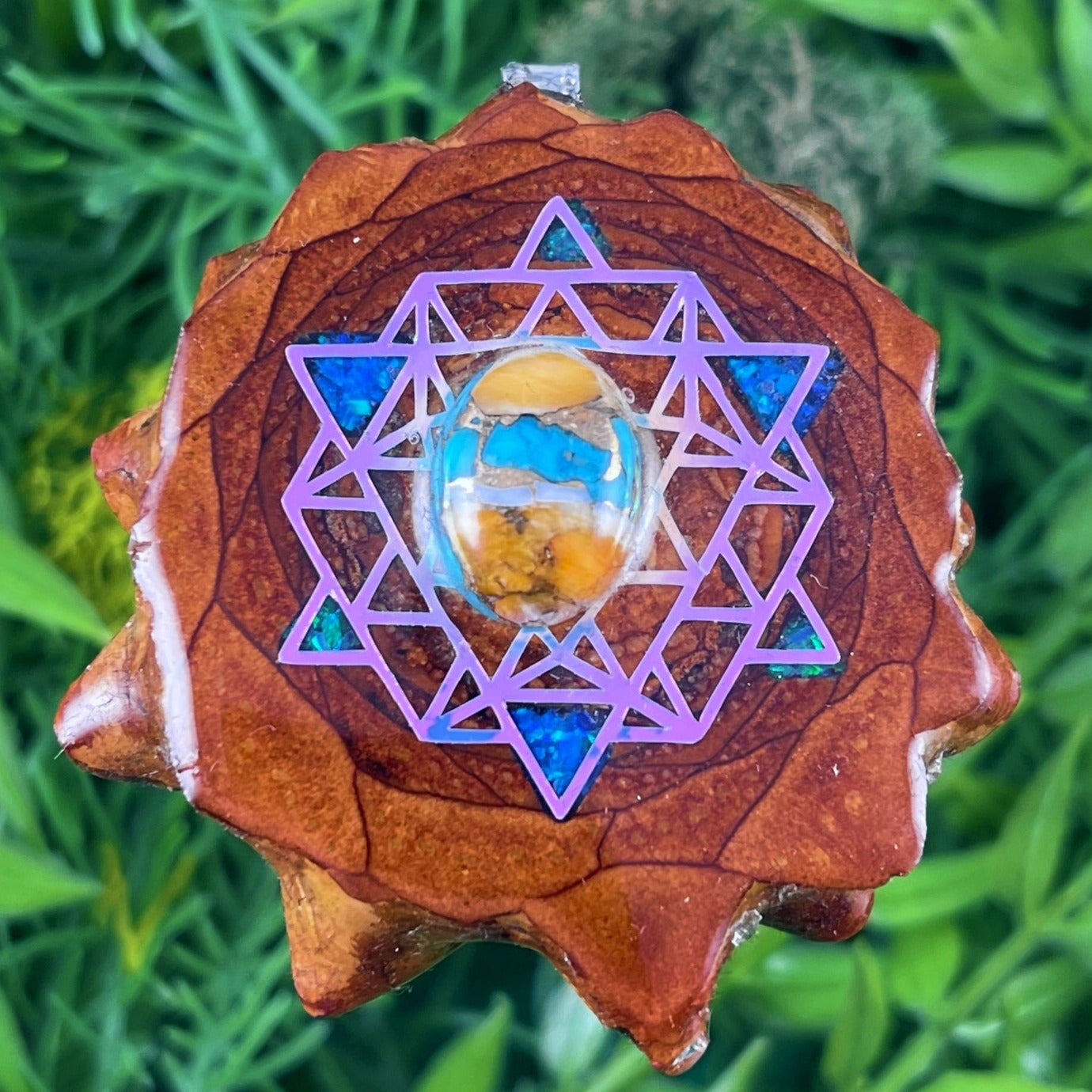 Spiny Oyster Turquoise with Crushed Opal & 64 Star Tetrahedron