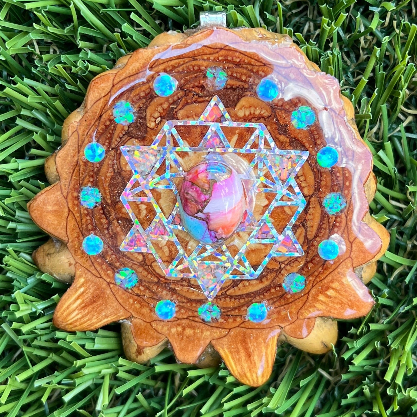 Spiny Oyster Turquoise & Opal with Crushed Opal & 64 Star Tetrahedron