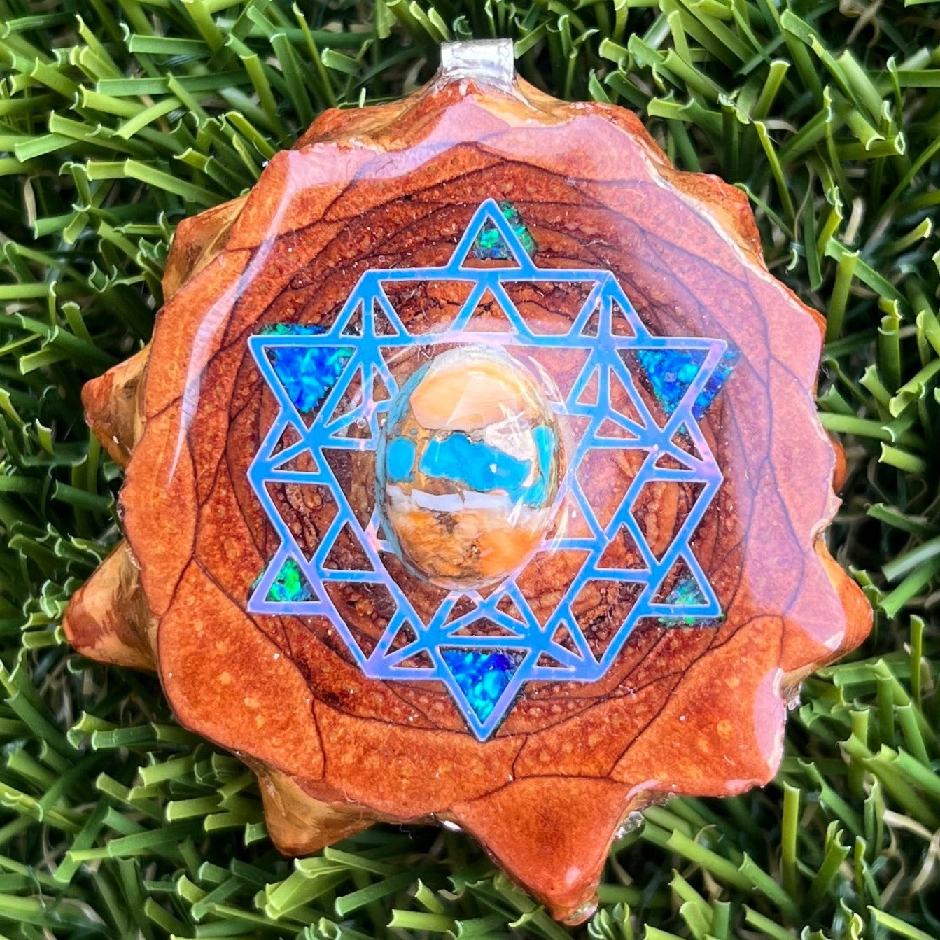 Spiny Oyster Turquoise & Crushed Opal with 64 Star Tetrahedron