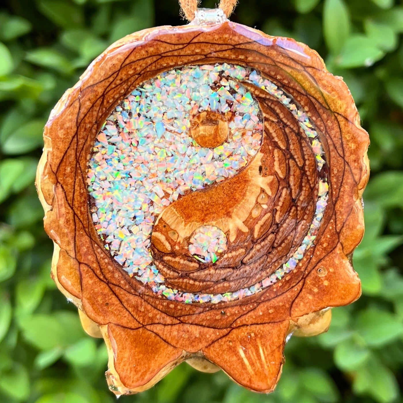 Crushed Opal Yin & Yang
