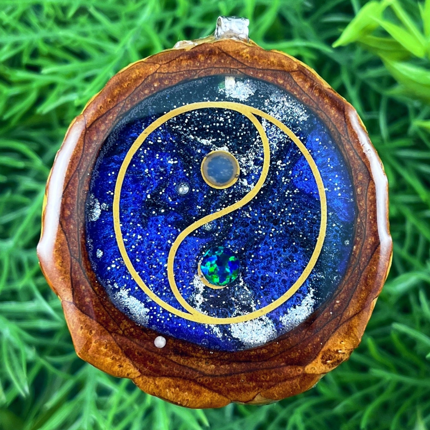 Supernova & Opal with Yin & Yang