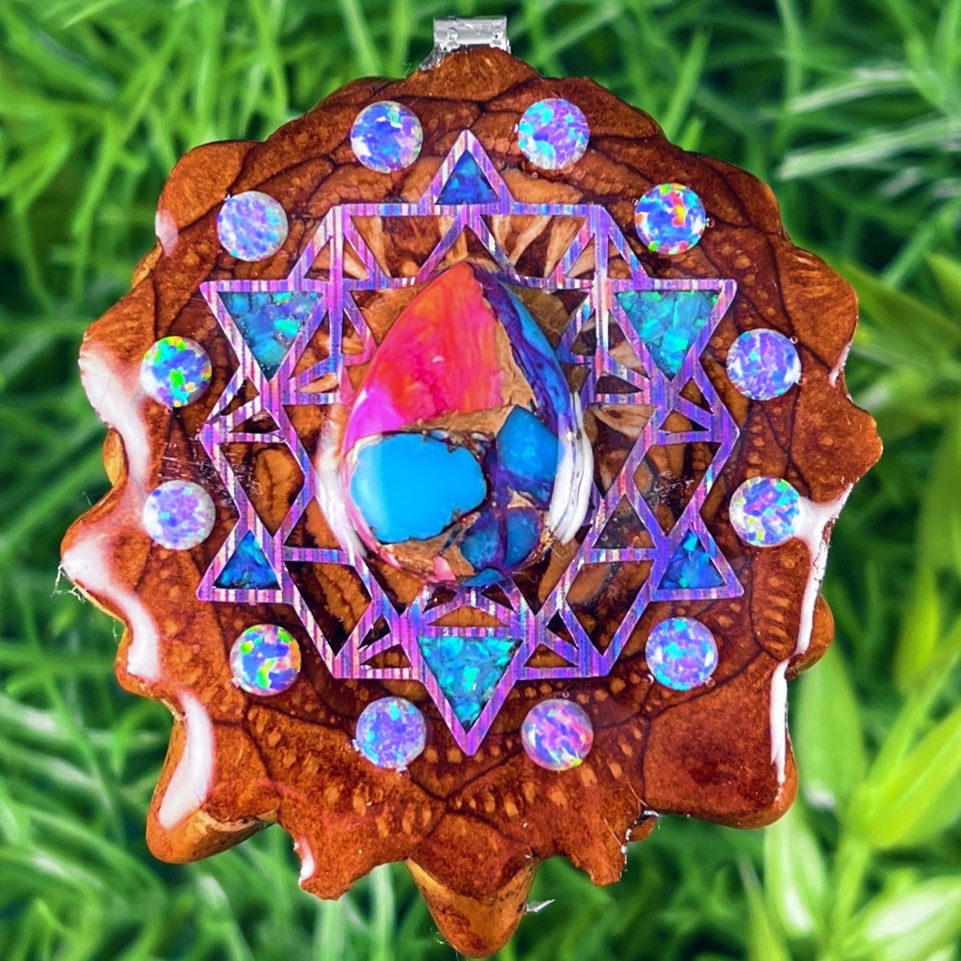 Spiny Oyster Turquoise & Opal with Crushed Opal & 64 Star Tetrahedron