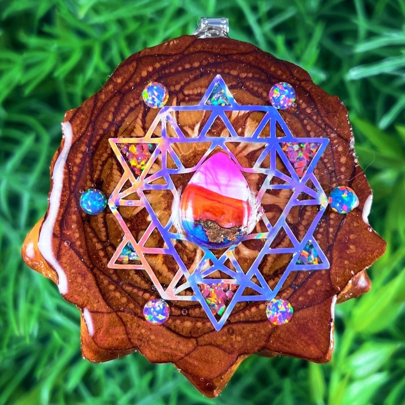 Spiny Oyster Turquoise & Opal with Crushed Opal & 64 Star Tetrahedron