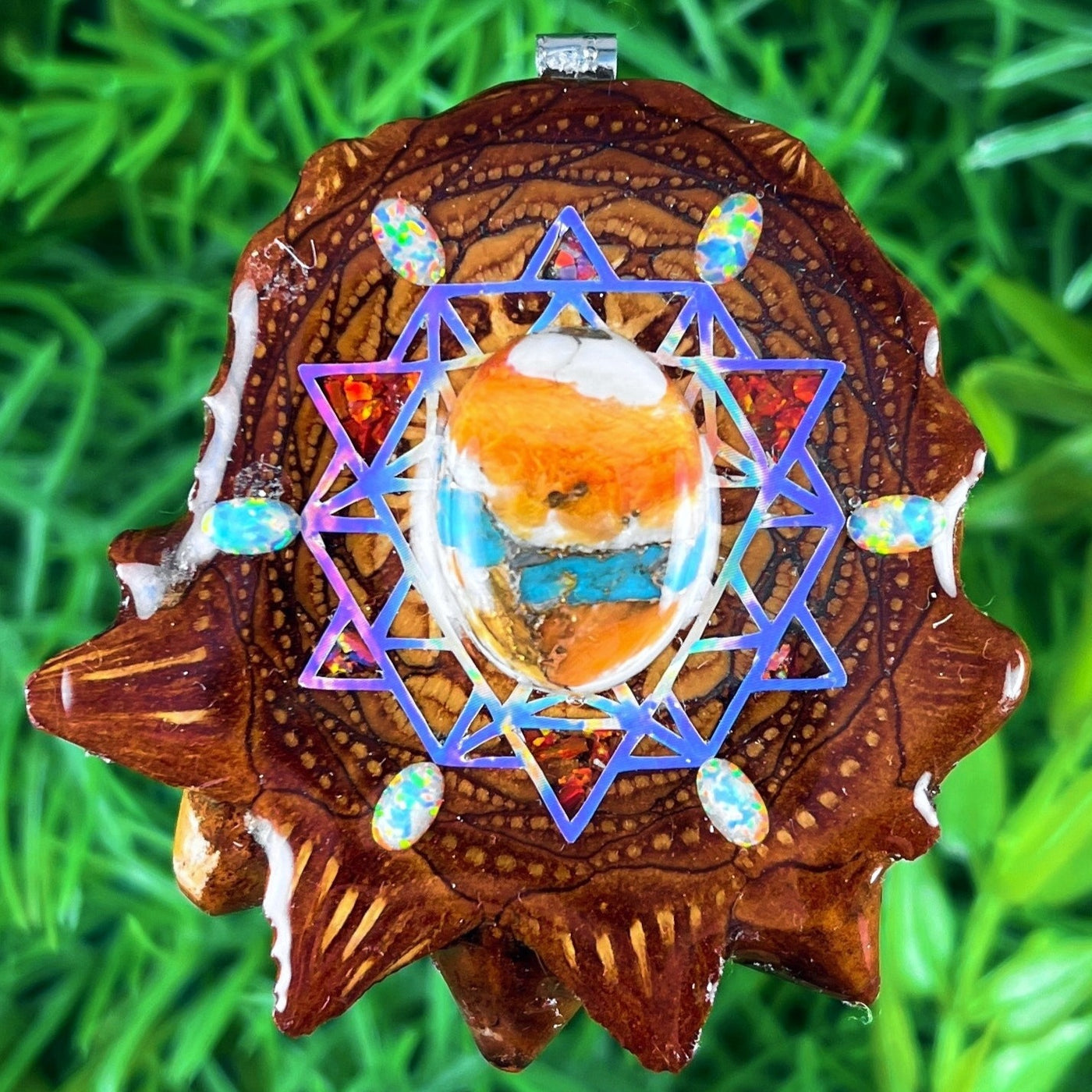 Spiny Oyster Turquoise & Opal with Crushed Opal & 64 Star Tetrahedron