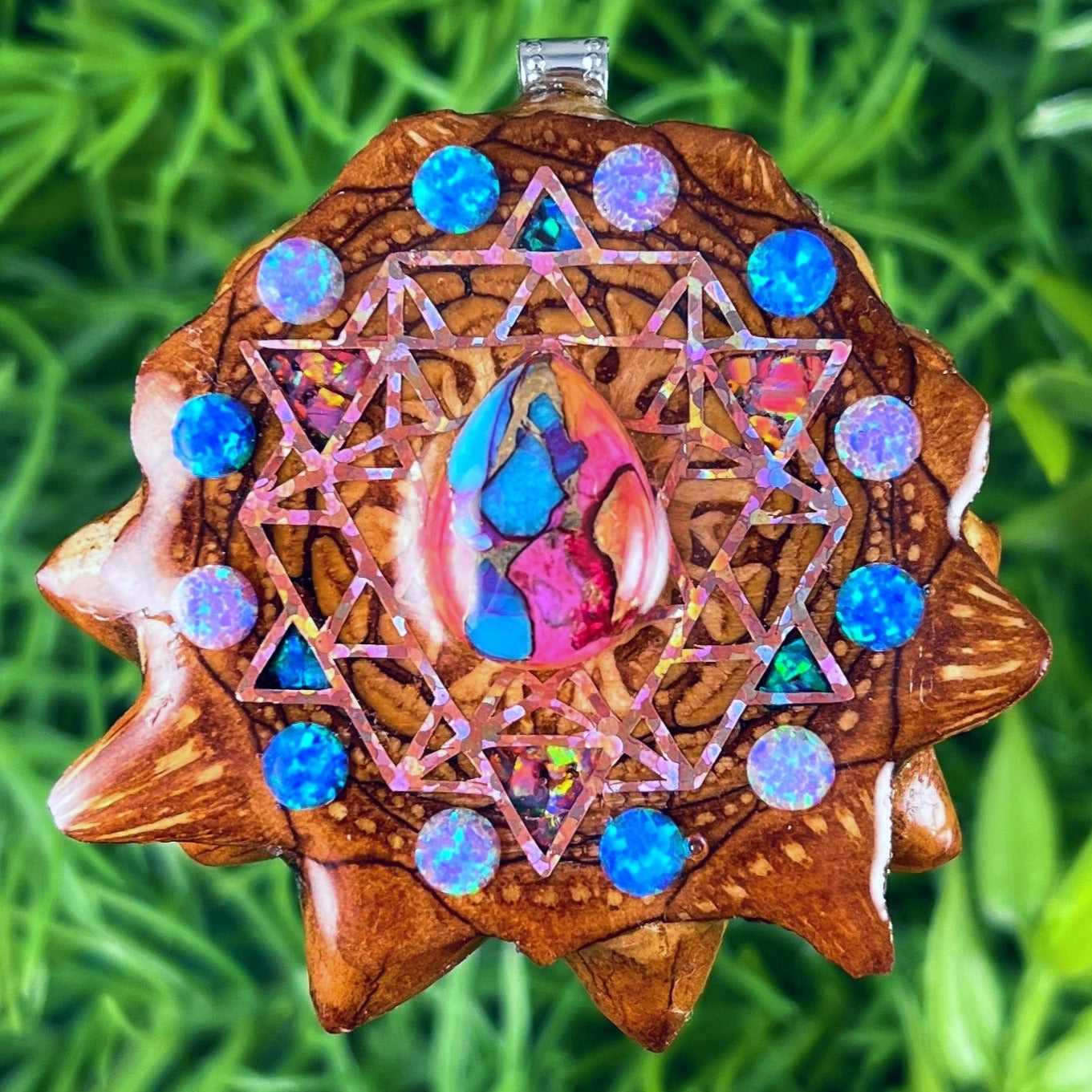 Spiny Oyster Turquoise & Opal with Crushed Opal & 64 Star Tetrahedron